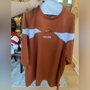 Nike XXL men’s Texas longhorns shirt